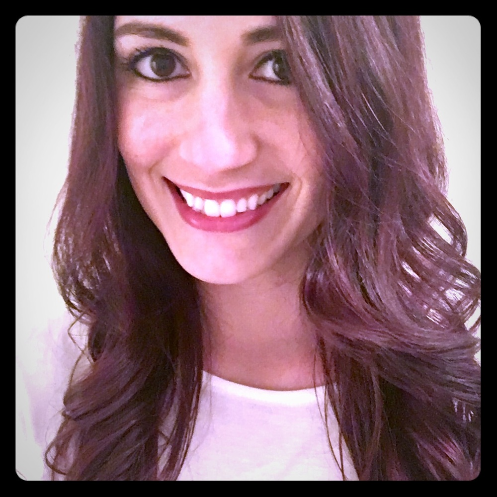 Meet your Posher, Charissa